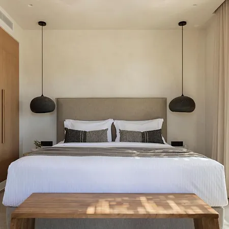 Phos Milos بولونيا