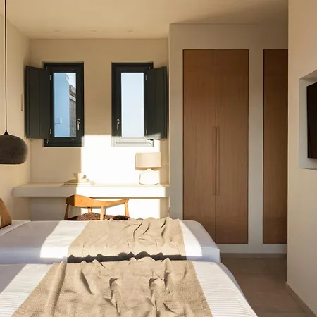 Phos Milos Apartmanhotel Pollónia