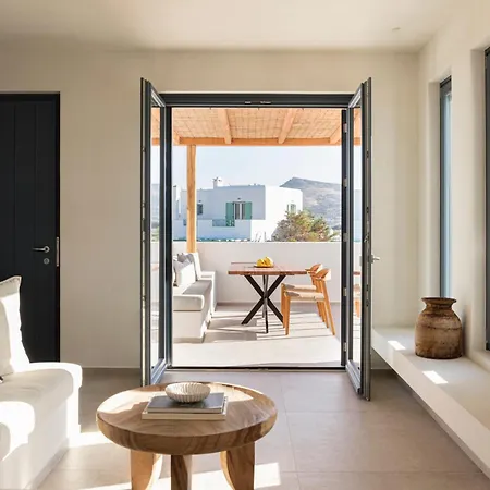 Phos Milos Appart hôtel Pollonia