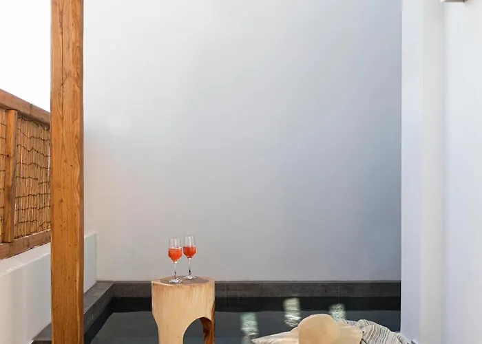 Phos Milos Hotel apartamentowy 4*