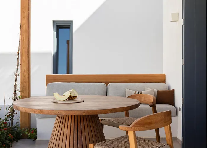 Ξενοδοχείο με διαμερίσματα Phos Milos